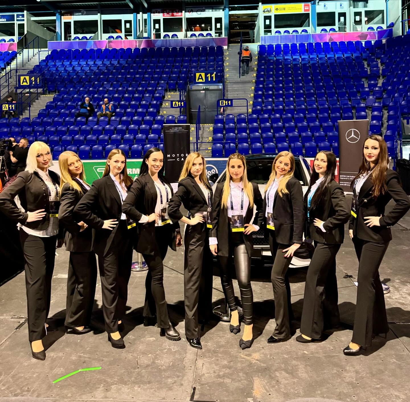 CONCERT HOSTESSES – JOSÉ CARRERAS